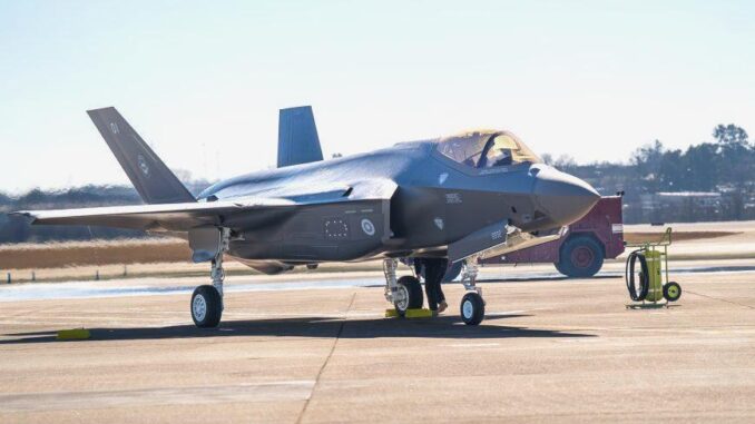 Finland's First F-35A Fighter Jet Entered Service - RaillyNews