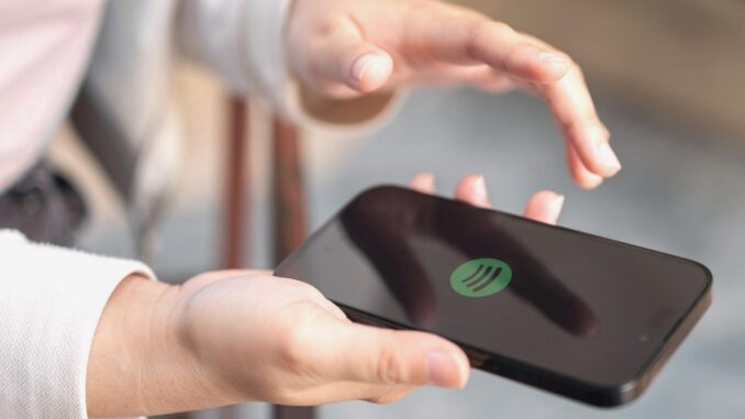 New Raise for Spotify - RaillyNews