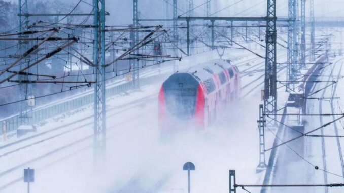 Snowfall Disrupted Railways in the Netherlands and Germany - RaillyNews