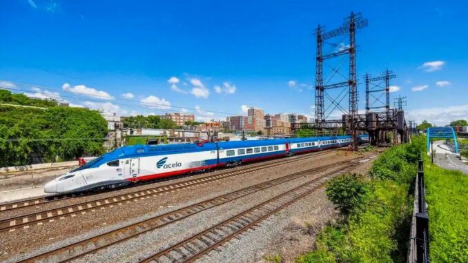 Train Travel is Redefined in America - RaillyNews