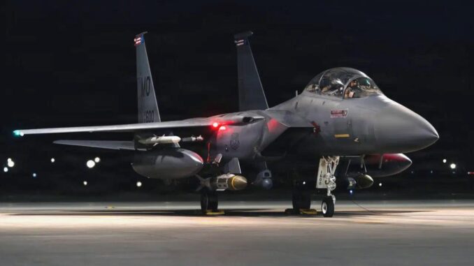 US Hits ISIS Targets in Syria - RaillyNews