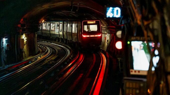Alstom Supplies High-Tech Metro Trains to Paris - RaillyNews