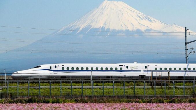 Japan's High-Speed ​​Trains Earthquake Safety - RaillyNews