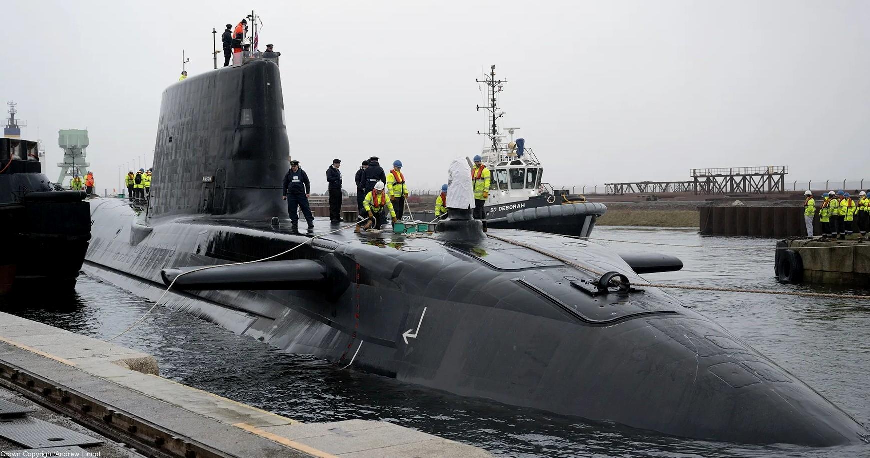 UK Nuclear Submarine Operates Near Iran - RaillyNews