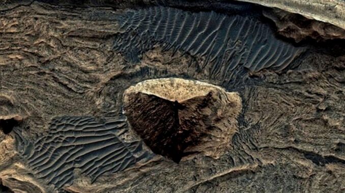 What Is the Marsta Pyramid? Secrets of the Massive Structure in NASA Images - RaillyNews