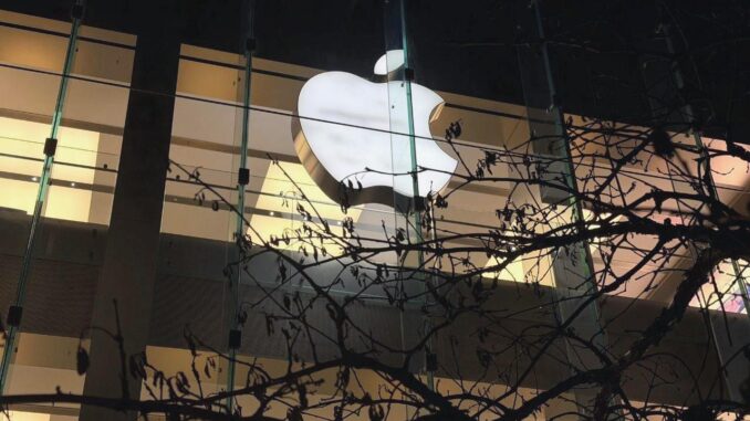 Apple's Permanent Corporate Presence - RaillyNews