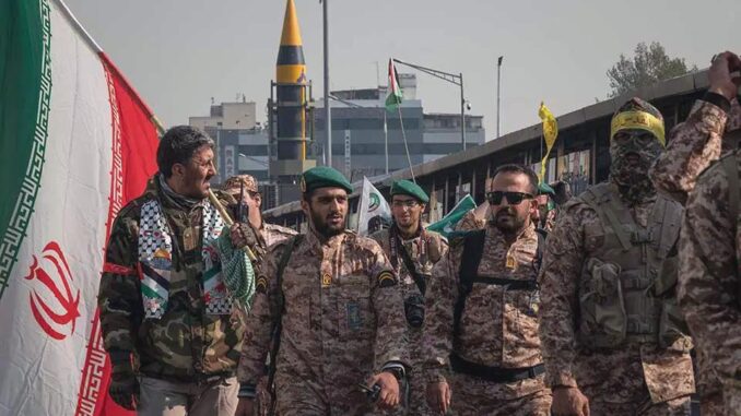 Iran Guards Send Ceasefire Message: Miscalculation Brings War - RaillyNews