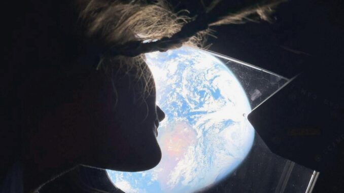 NASA Space Photos of iPhone 17 - RaillyNews