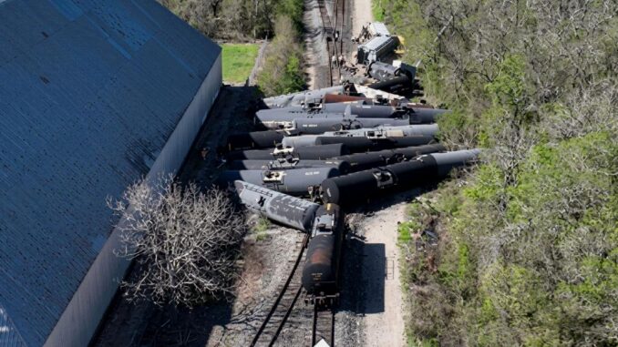 Preliminary Report on Texas Train Accident - RaillyNews