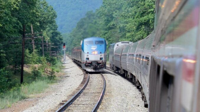 Seattle Sounder & Amtrak Services Disrupted by Landslide - RaillyNews