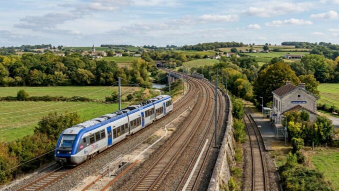SNCF Opens €965M Tender for Poitou-Charentes Railway - RaillyNews
