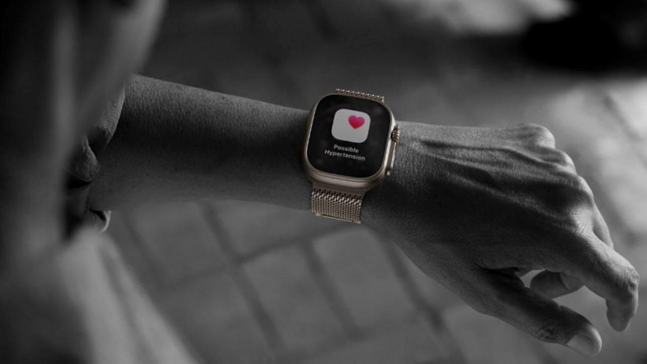Tim Cook's Apple Maps Confession - RaillyNews