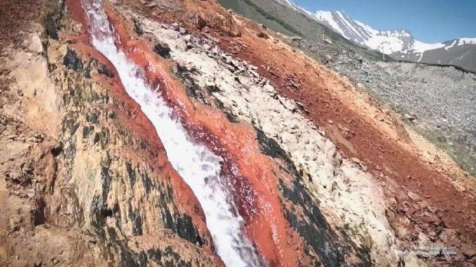 Truso Valley's Red Waterbeds in Caucasus - RaillyNews