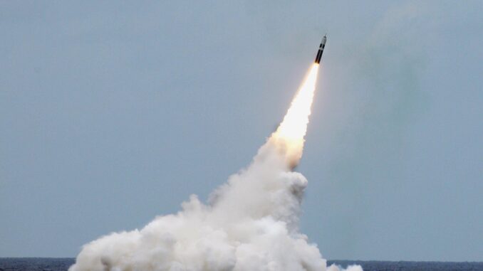USA Modernizes Trident II Missile for 2050+ - RaillyNews