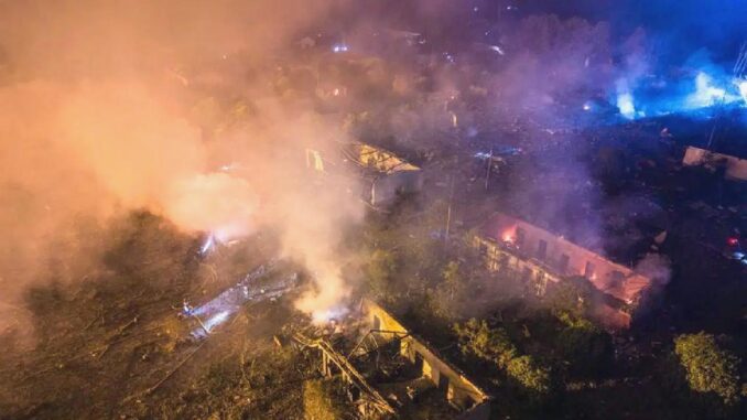 Explosion at China Fireworks Factory: 21 Dead, 61 Injured - RaillyNews