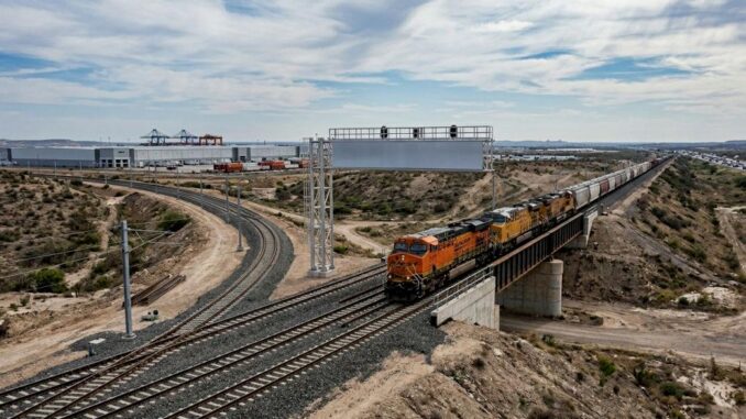 Key Milestone for Texas Major Railway Project - RaillyNews