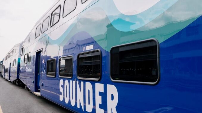 Alstom Delivers New Double-Decker Train to Seattle - RaillyNews