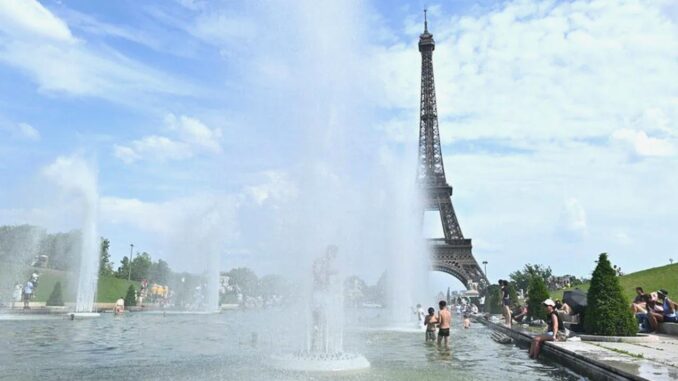 Francewide Heatwave Alert in 58 Regions - RaillyNews
