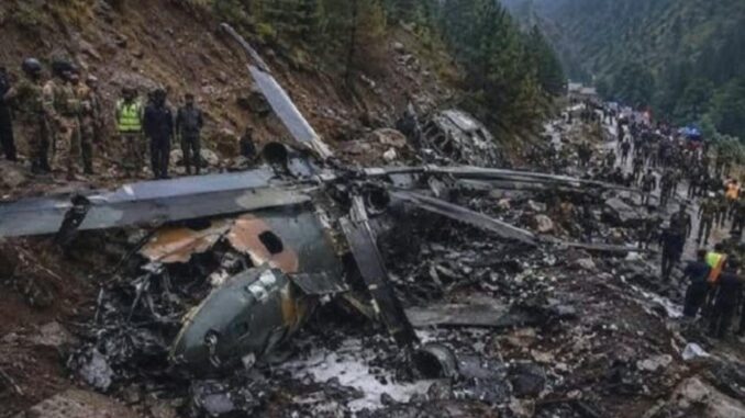 Helicopter Crash in Kashmir Kills 22 - RaillyNews