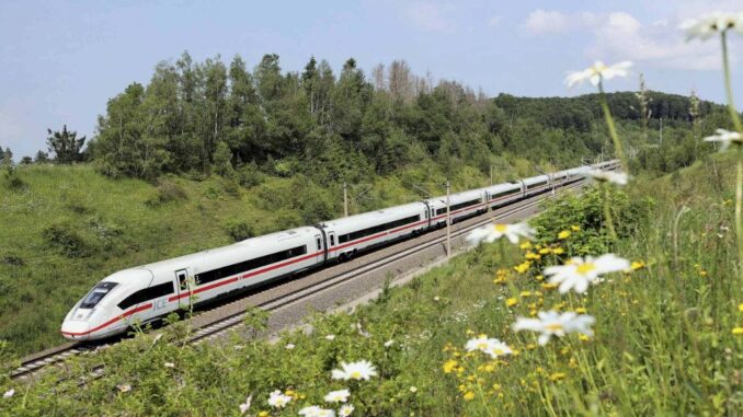 Long-Distance Rail Competition in Germany - RaillyNews