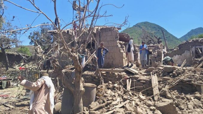 Pakistan Conducts Airstrikes in Afghanistan - RaillyNews