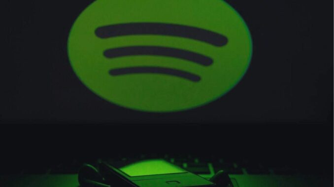 Spotify Logo Redesign After Criticism - RaillyNews