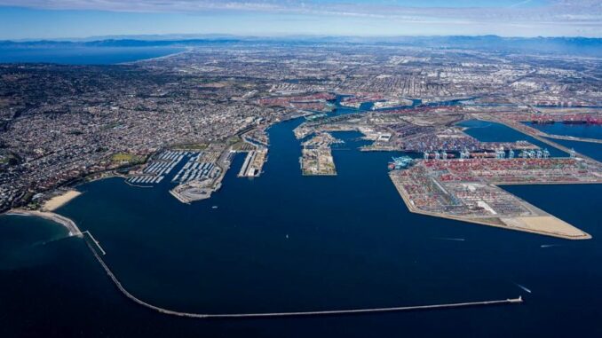 LA and Shenzhen Ports Sistership Agreement - RaillyNews